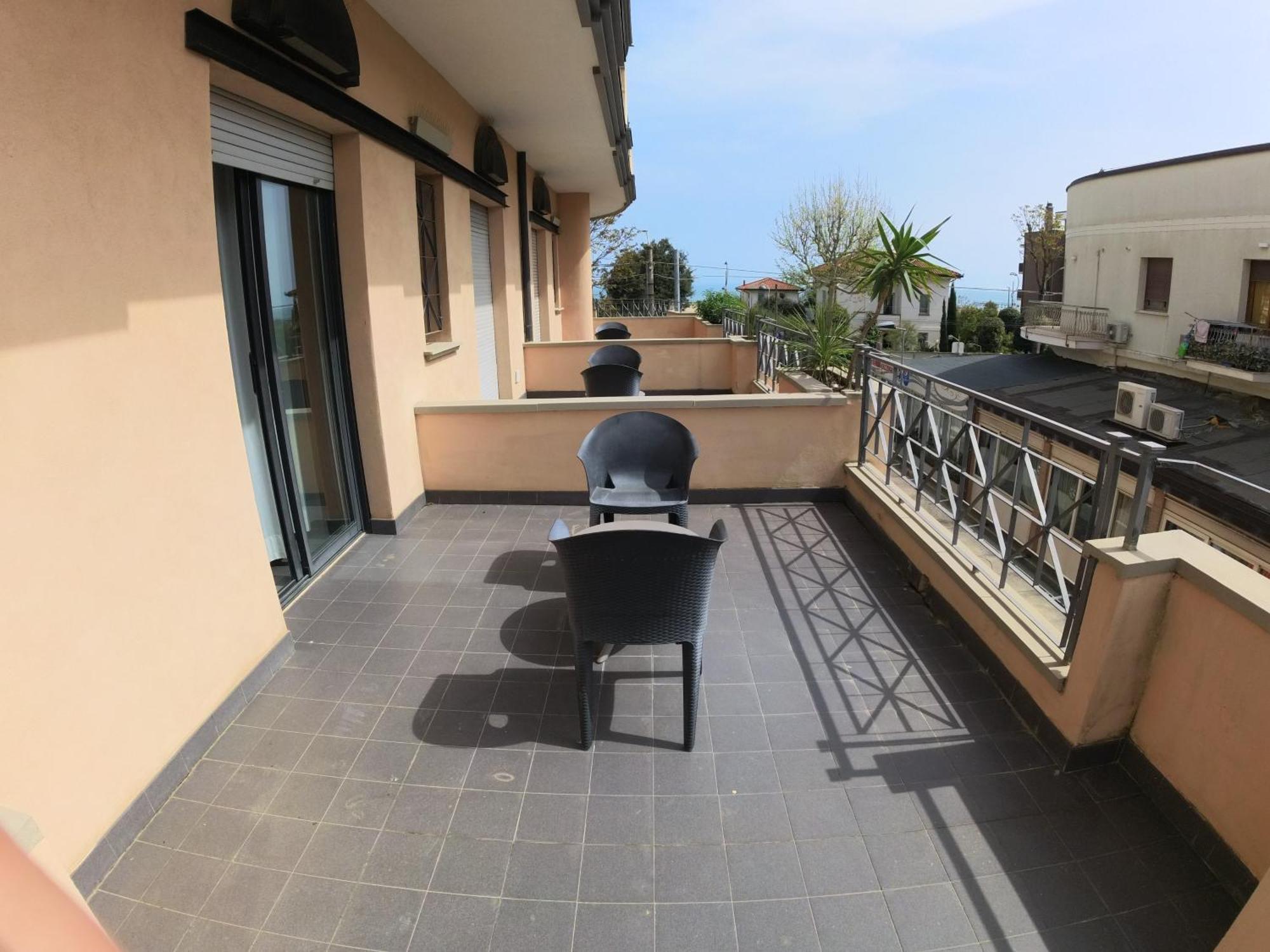 Hotel Nettunia Римини Номер фото